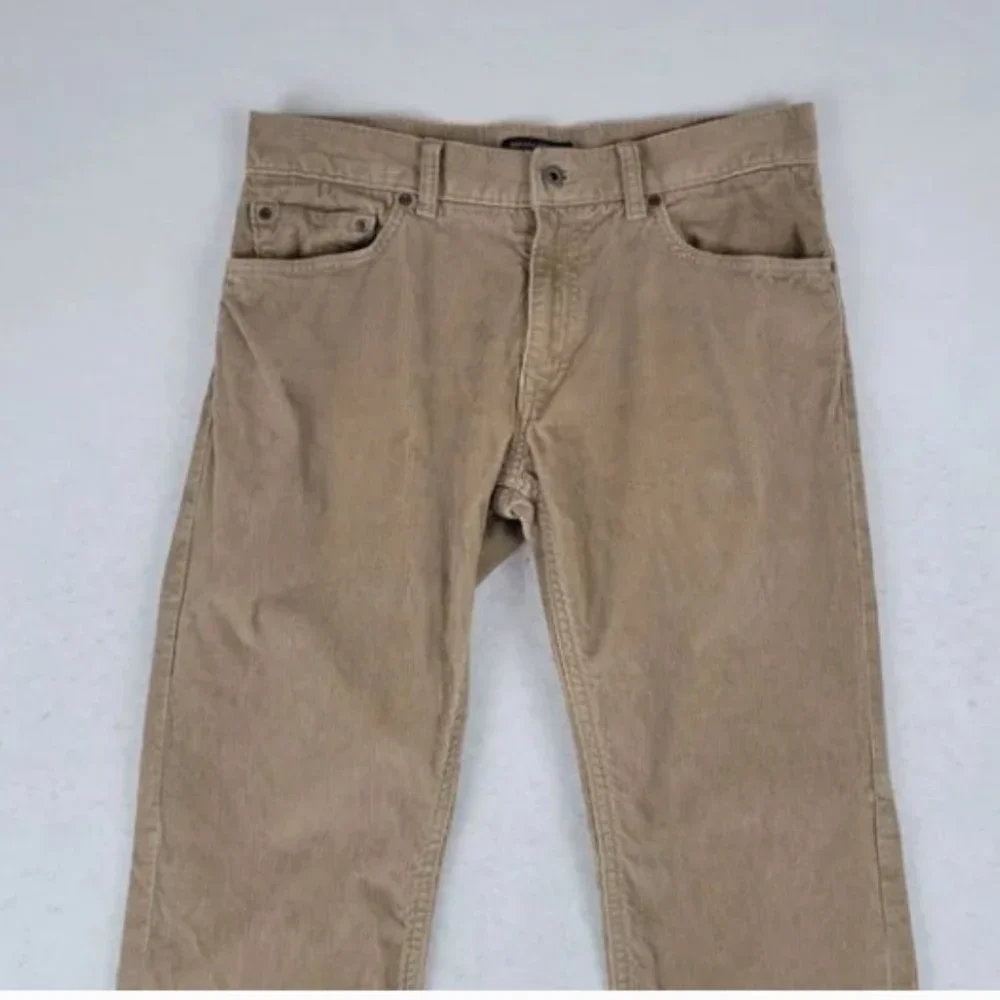 Banana Republic Men's Khaki Tan Straight Leg Corduroy Pants Sz. 40‎